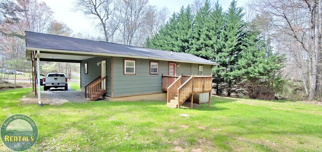 Building Photo - Beautiful 3bd/1ba Home in Lenoir