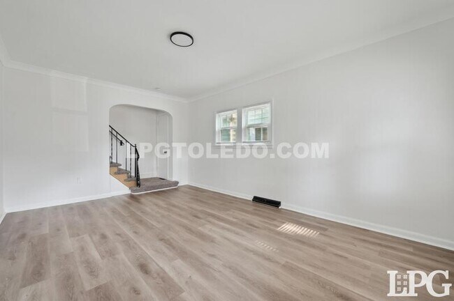 Foto del edificio - 4112 Packard Rd