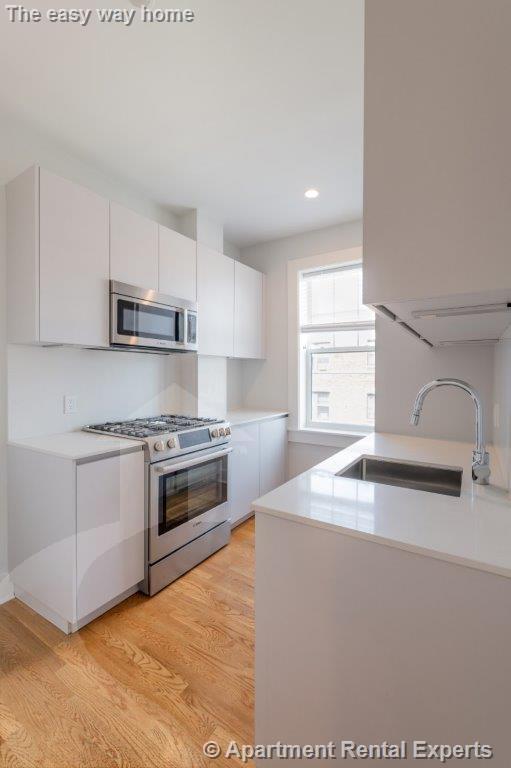 Photo - 18 Forest St Apartment