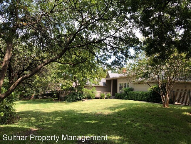 Building Photo - 3 br, 2 bath House - 517 Chippendale Dr