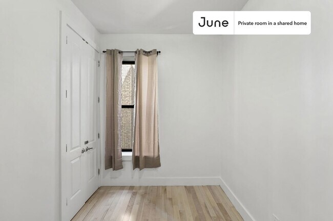 Foto del edificio - Room in Shared 4 bed/2 bath home