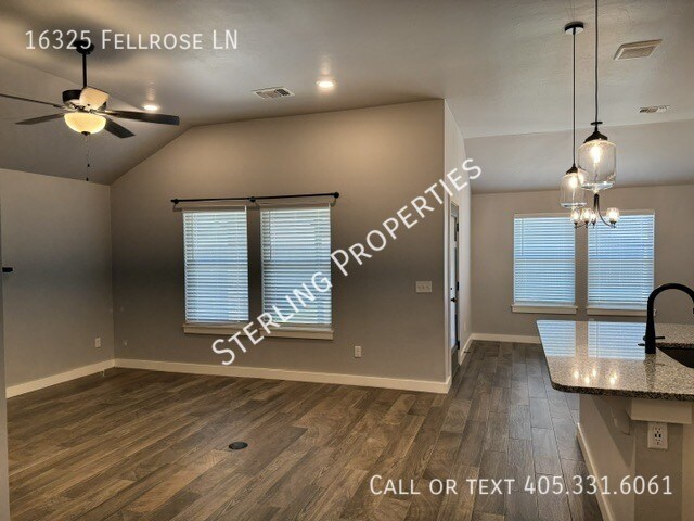 Building Photo - 16325 Fellrose Ln