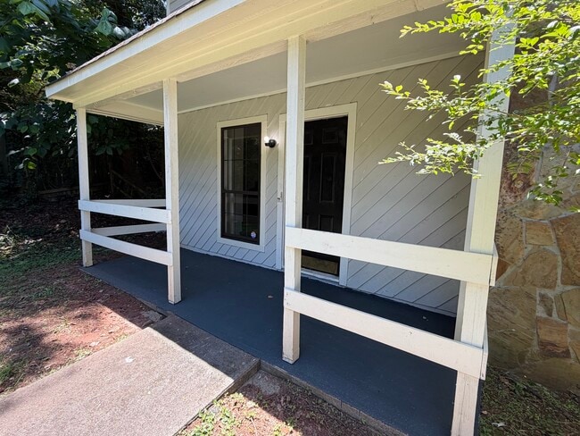 Building Photo - 1386 Williamsburg Ln