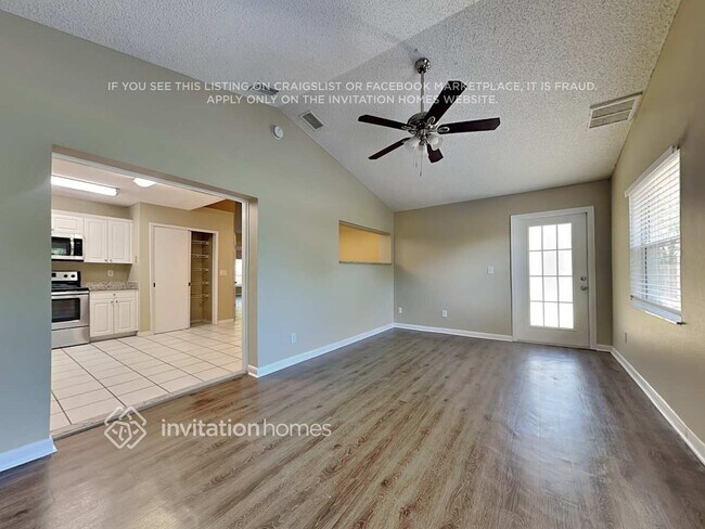 Foto del edificio - 1210 Tuxford Dr