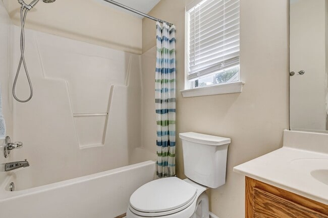 Building Photo - Call Sabrina Thomas at 757-767-0767 for more information