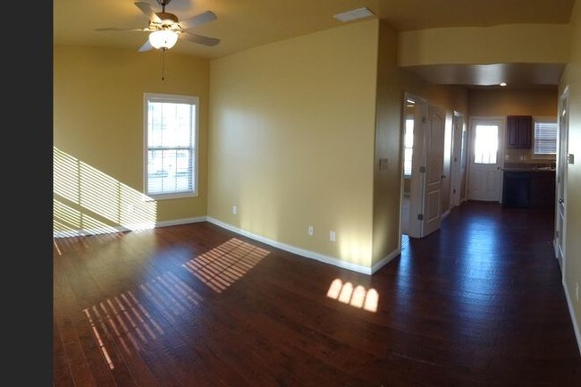 Building Photo - 313 Burley Ave