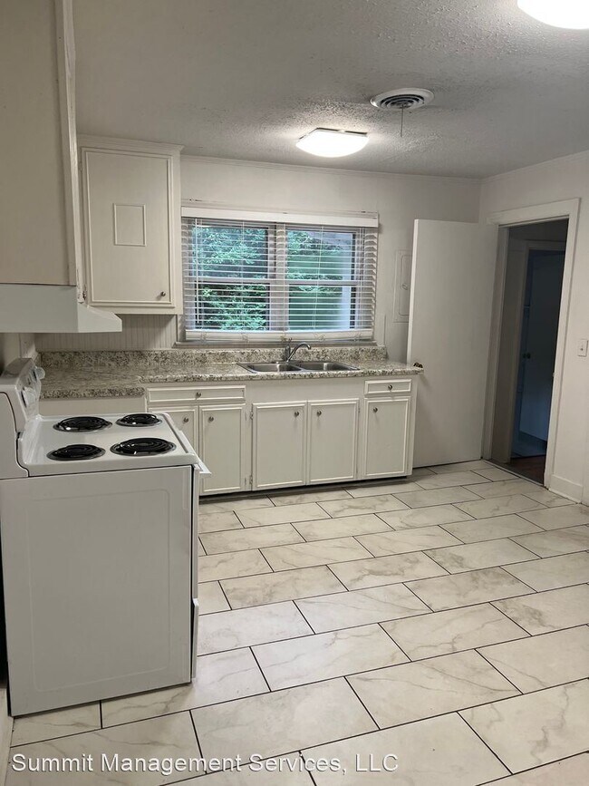 Foto del edificio - 4 br, 2 bath House - 1407 Fillmore