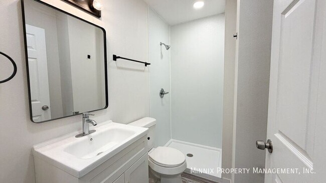 Building Photo - 5438 40th St