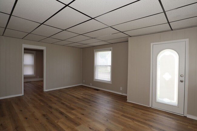 Building Photo - 917 W Jackson St