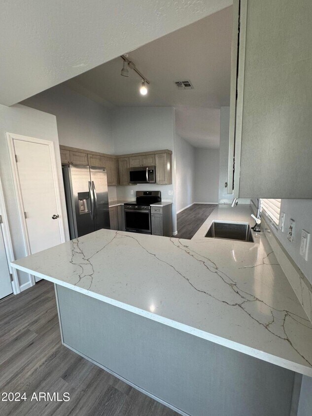 Foto principal - 14084 W Cornerstone Trail