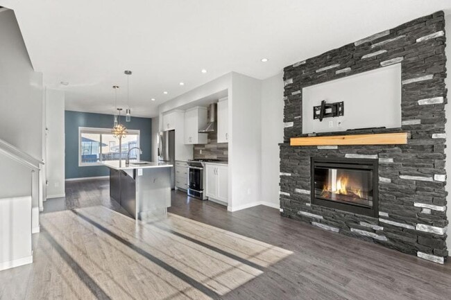 Building Photo - 2.0 bedroom in Calgary Alberta T3M 1Z9