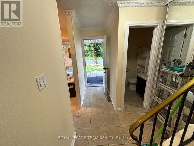 Photo du bâtiment - 1648 Nordic Way