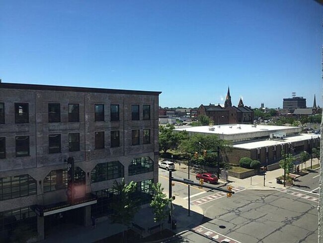 Foto del edificio - 1401 State St - Unit 405