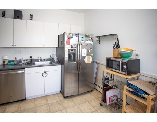 Foto principal - 145 Columbia St