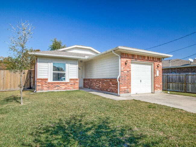 Foto del edificio - 8009 Sexton St