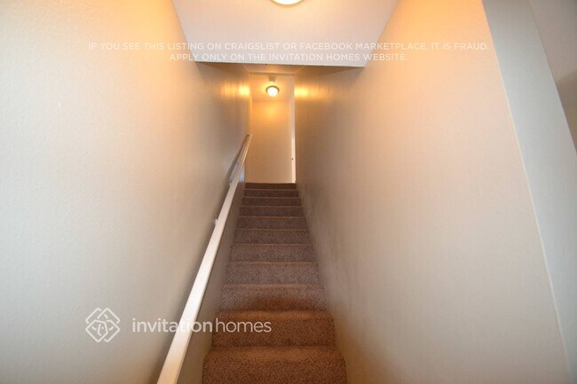 Foto del edificio - 12076 S Broadway