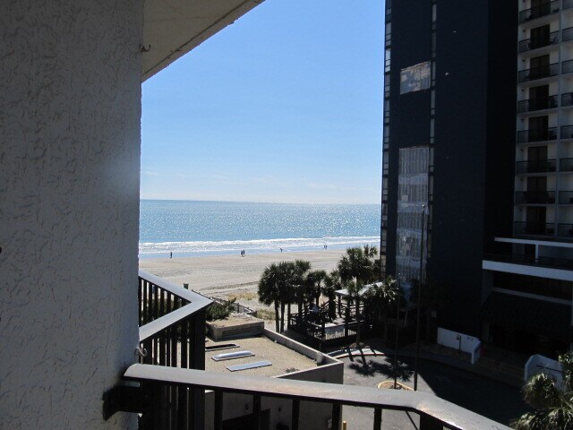 Foto del edificio - 2611 S Ocean Blvd
