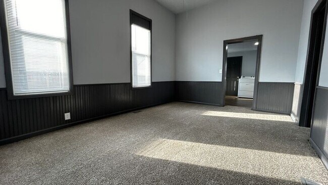 Foto del edificio - 4311 N 58th St