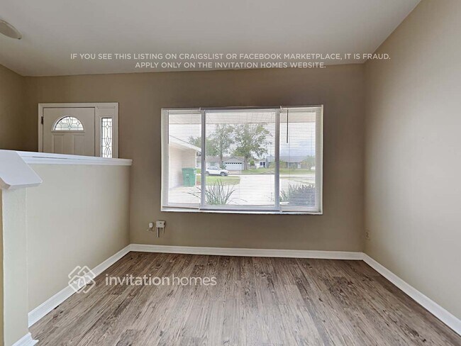 Foto del edificio - 2800 W Covington Dr