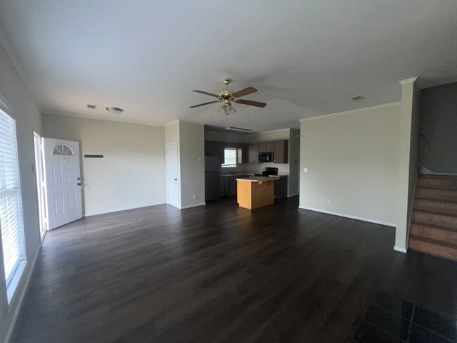 Building Photo - 14 Brook Meadows Cir