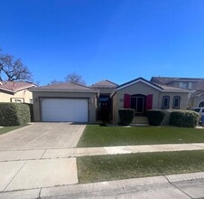 Building Photo - 9219 Crowell Dr