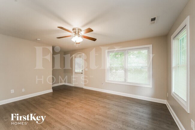 Foto del edificio - 656 Smith St