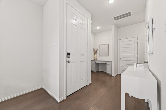 Foto del edificio - 27926 Western Crk Ct