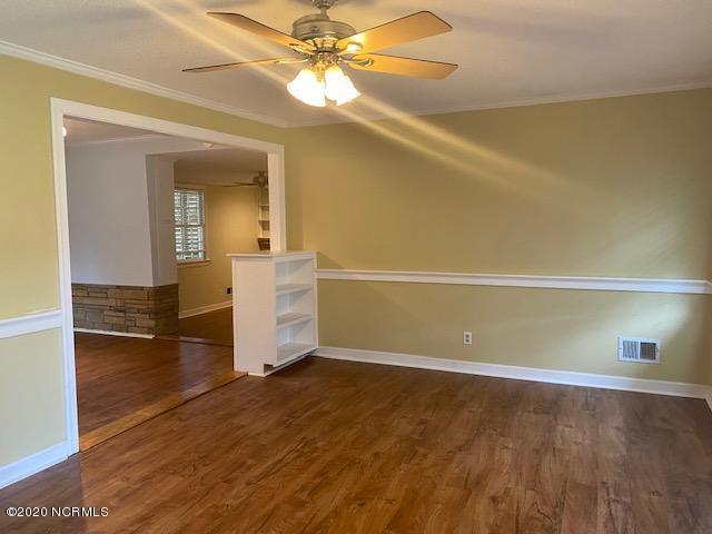 Building Photo - 502 Clearbrook Dr