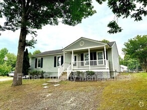 Building Photo - 5248 Oakforest Dr