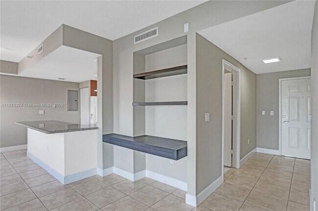 Building Photo - 1627 SW 37th Ave
