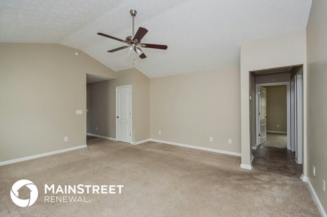 Building Photo - 420 Victoria Blvd