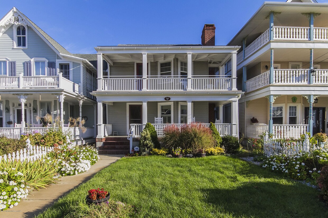 13 Pitman Ave, Ocean Grove, NJ 07756 House for Rent in Ocean Grove