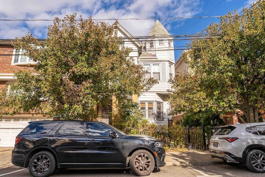 Photo - 124 73rd Street Unit 3