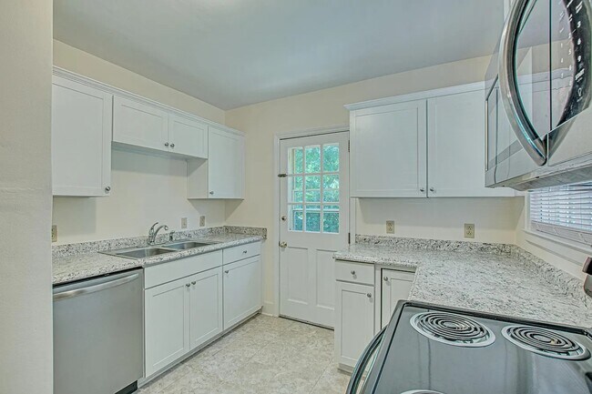 Foto del edificio - 37 Lyttleton Ave