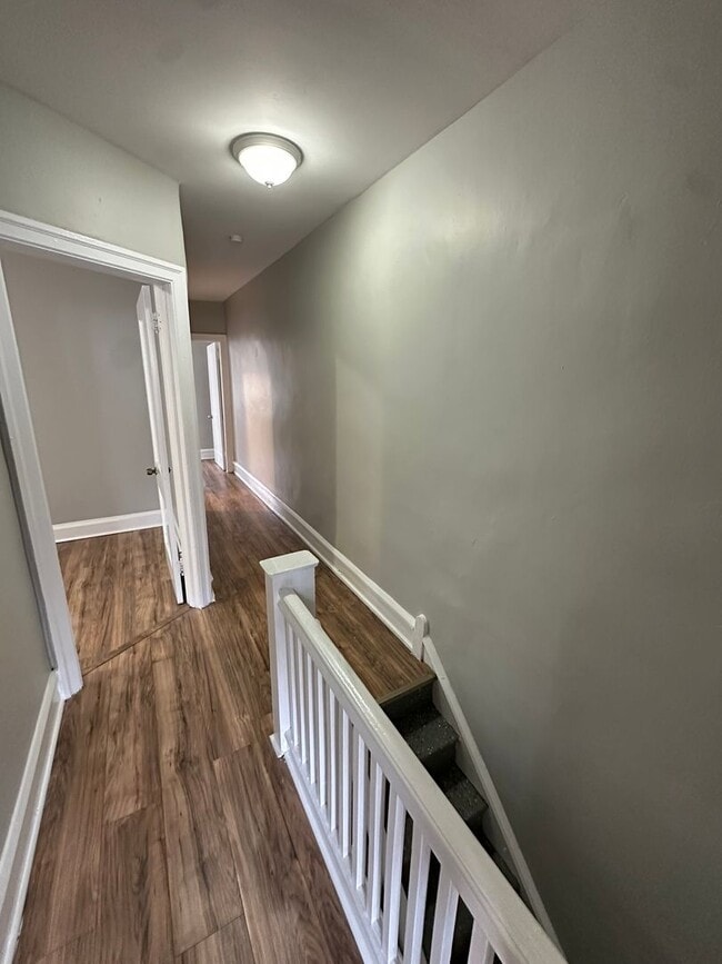 Photo - 440 W Fisher Ave House