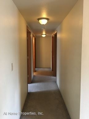 Foto del edificio - 820 SW Grove St