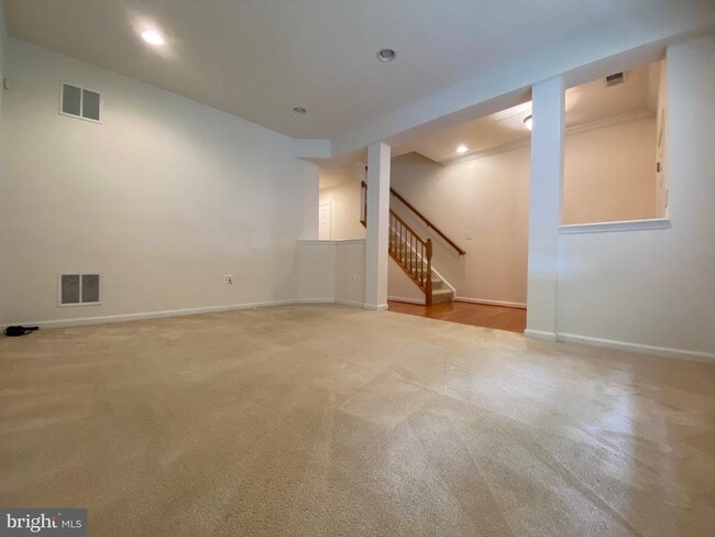 Building Photo - 4929 Chaste Tree Pl