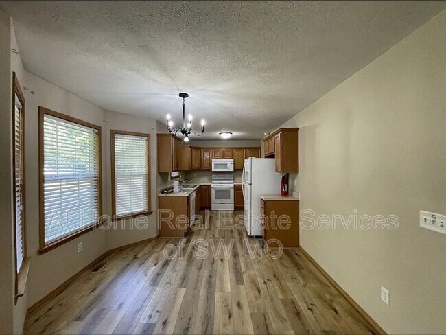 Foto del edificio - 3903 S Walnut Hill Ave