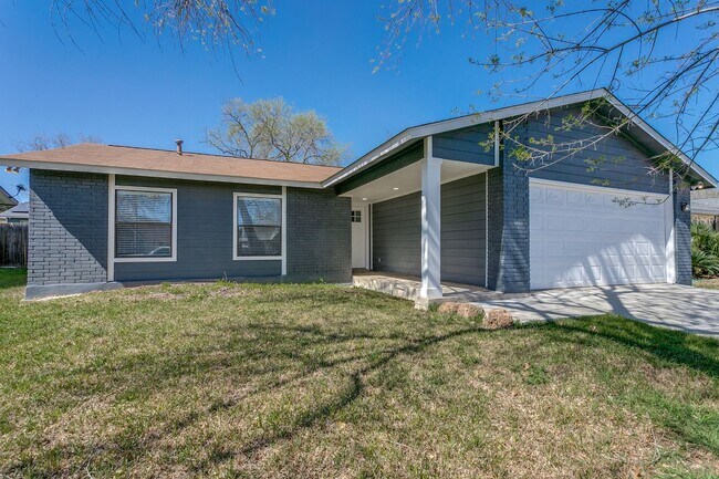 Foto del edificio - 3 Bedroom Home in El Chaparral Neighborhood