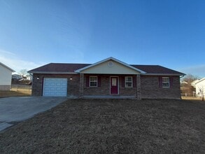 Building Photo - 19735 Stirrup Ln