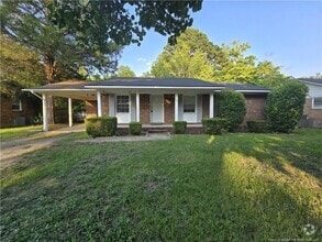 Building Photo - 807 Miller Ave