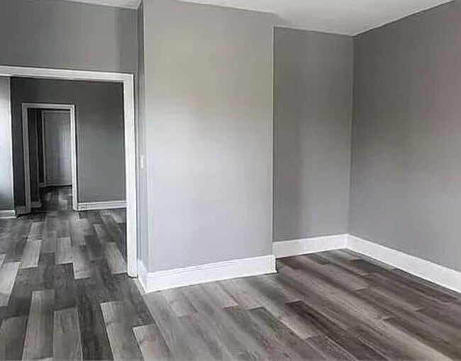 Building Photo - 3 Bedroom Detached Home