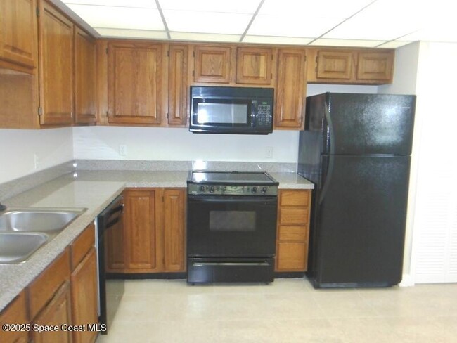 Building Photo - 2975 S Hwy A1A