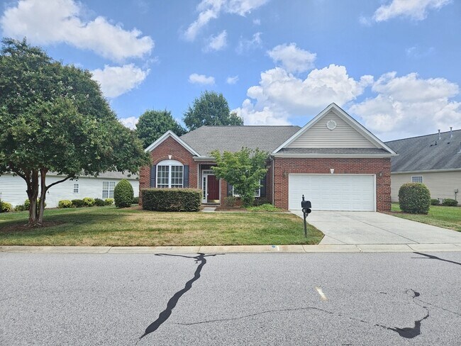 Building Photo - 849 Platinum Dr