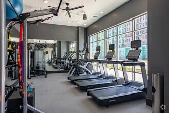 Building Photo - Railside at Wadsworth Station