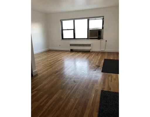 Building Photo - 101 Nahant St