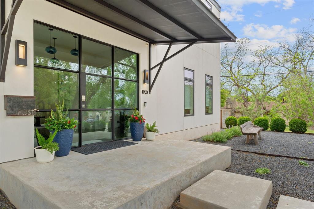 Foto principal - 1901 Elton Ln