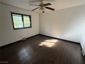 Building Photo - 9060 State Rd