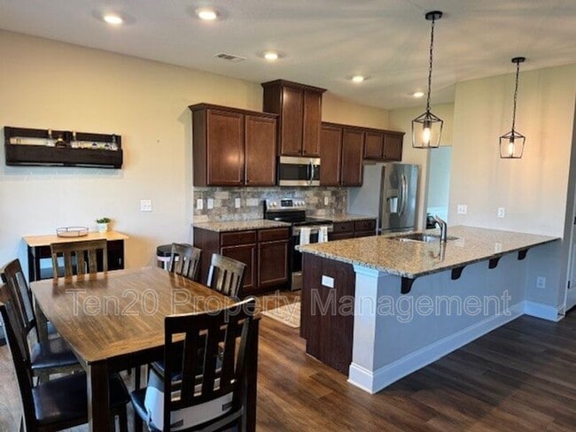 Foto del edificio - 35 White Oak Pl