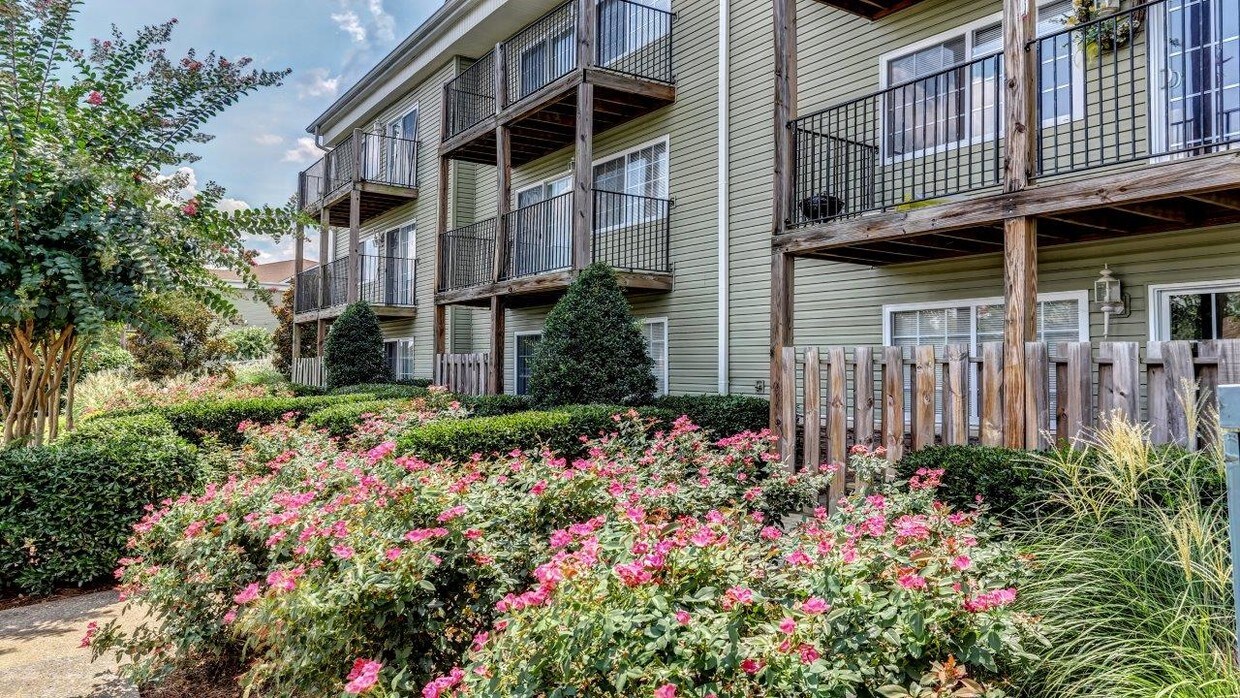 Jackson Grove Apartment Homes Apartments Nashville, TN